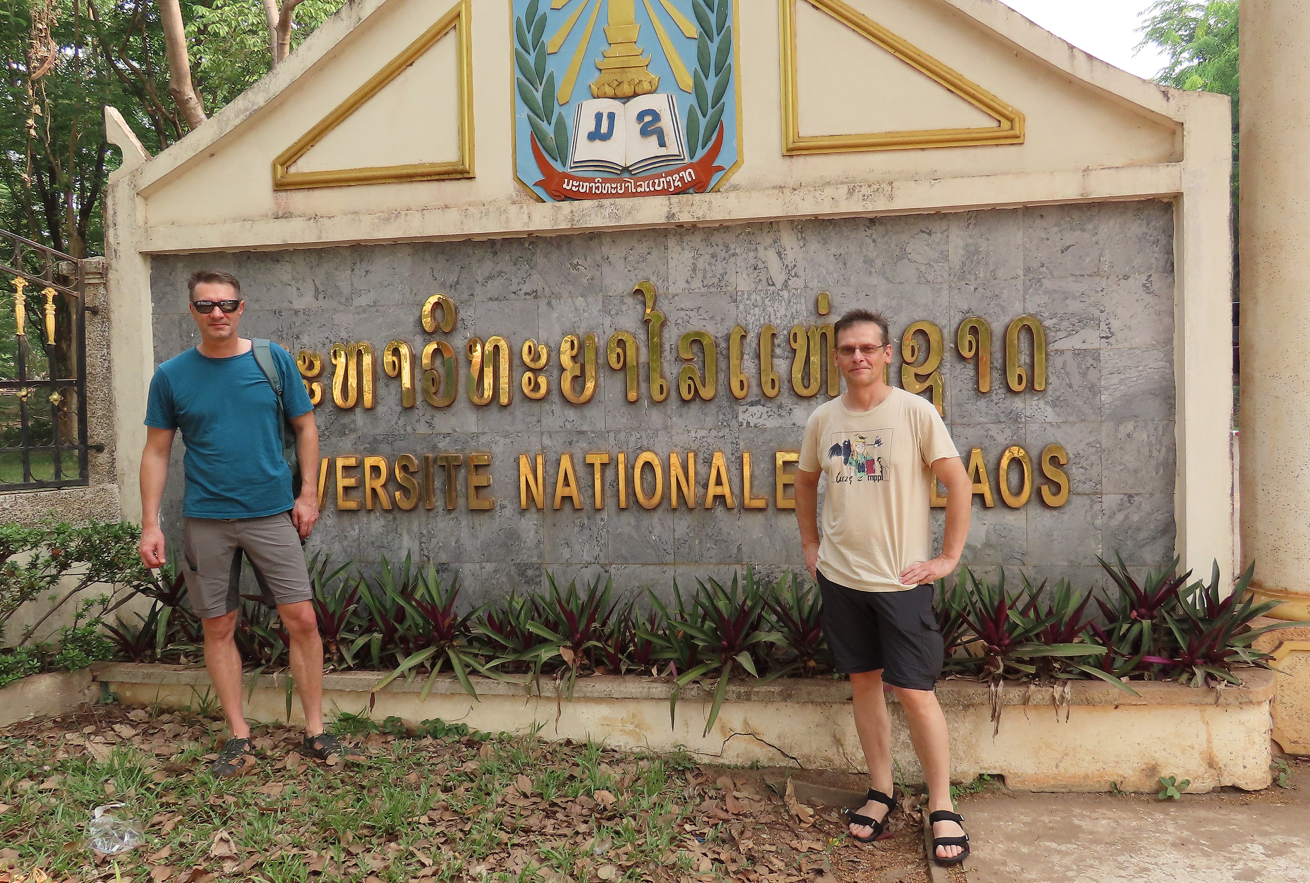 staż w laosie